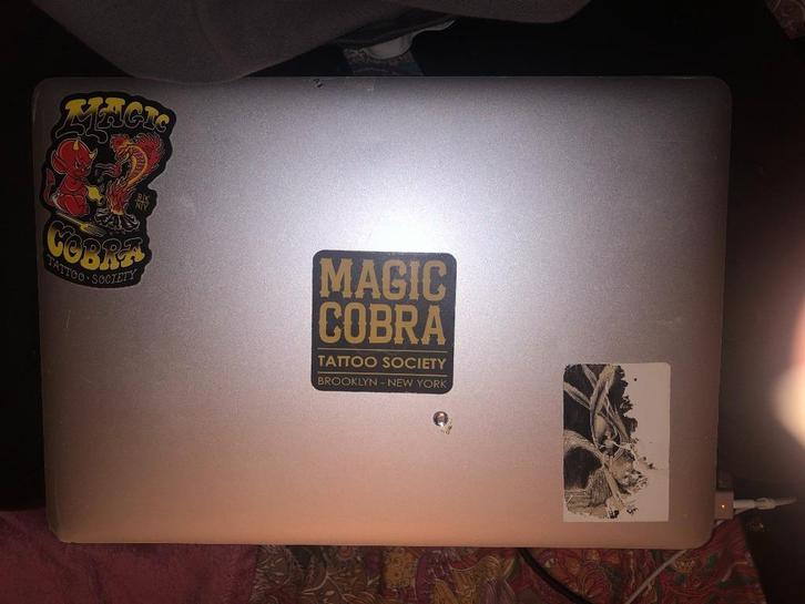 MacBook Retina 15" à vendre pour pièces, Computers en Software, Apple Macbooks, Niet werkend, MacBook Pro, 15 inch, 2 tot 3 Ghz