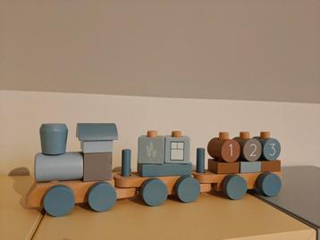 Houten speeltrein Little Dutch  beschikbaar voor biedingen
