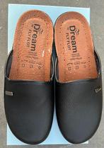 Chaussons/chaussons, Dream by FLY PLOT, cuir noir, taille 42, Neuf, FLY PLOT, Enlèvement, Pantoufles