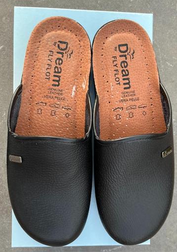 Pantoffels /sloefen, Dream by FLY PLOT, zwart leder, maat 42 beschikbaar voor biedingen