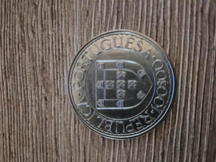 100 escudos 1988Bartolomeu Dias, Postzegels en Munten, Munten en Bankbiljetten | Verzamelingen, Ophalen of Verzenden