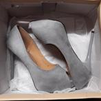 pumps 38, Neuf, Gris, Escarpins, Envoi