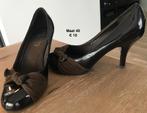 Bruine pumps maat 40, Enlèvement ou Envoi, Escarpins, Brun, Porté