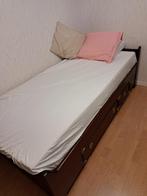 eenpersoons bed +materas enz 140x200 cm, Huis en Inrichting, Klasiek, 90 cm, Gebruikt, Eenpersoons