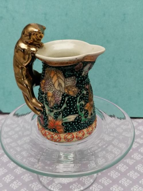 Antiek Japans Satsuma kruikje Meiji periode Goud Kat, Antiek en Kunst, Kunst | Niet-Westerse kunst, Ophalen of Verzenden