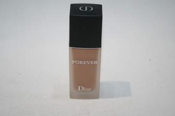 DIOR Forever 24H Wear High Perfection Skin-Caring Foundation