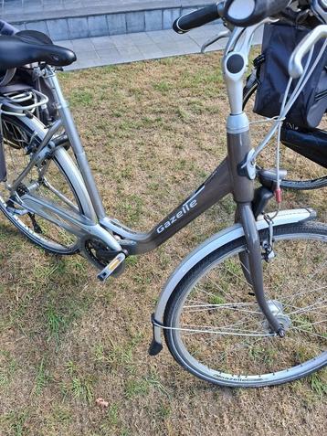 Verschillende degelijke fietsen beschikbaar voor biedingen