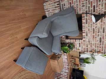 Fauteuil ikea strandmon met voetenbank  beschikbaar voor biedingen