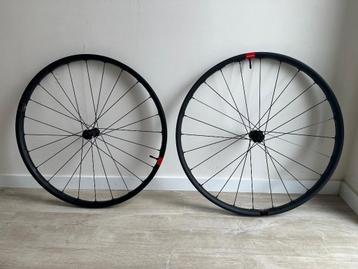 Reserve XC28 / DTSWISS 180 wielset  beschikbaar voor biedingen