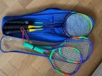 badminton 4 rakets en 2 grote rackets, Sports & Fitness, Badminton, Enlèvement, Neuf, Raquette(s)