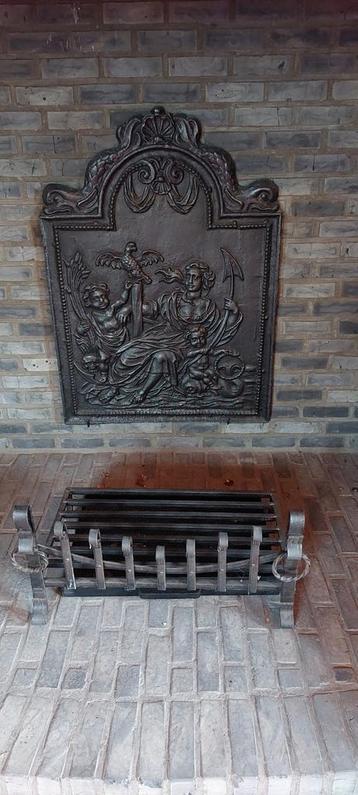 Gietijzer haardplaat 60x80. Perfecte staat beschikbaar voor biedingen