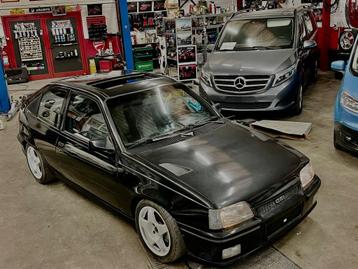 Opel Kadett gsi 2.0 8 v beschikbaar voor biedingen