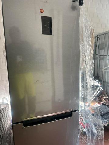 Samsung koelkast (met diepvries)
