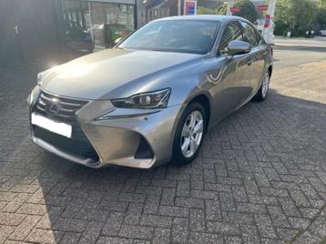 Lexus IS300H,2.5 elektrisch+benzine,,€16521+btw/tva,Euro 6c disponible aux enchères