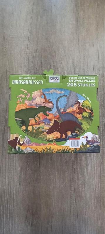 Dinosaurus puzzel beschikbaar voor biedingen