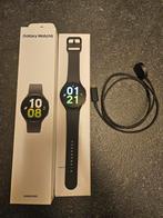 samsung galaxy watch 5 - 44 mm, Handtassen en Accessoires, Smartwatches, Ophalen of Verzenden, Zo goed als nieuw