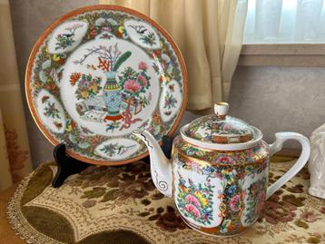 Chinese theepot en bord, Enlèvement