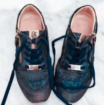 ✨️DL SPORT Sneakers donkerblauw - Maat 37✨️  beschikbaar voor biedingen