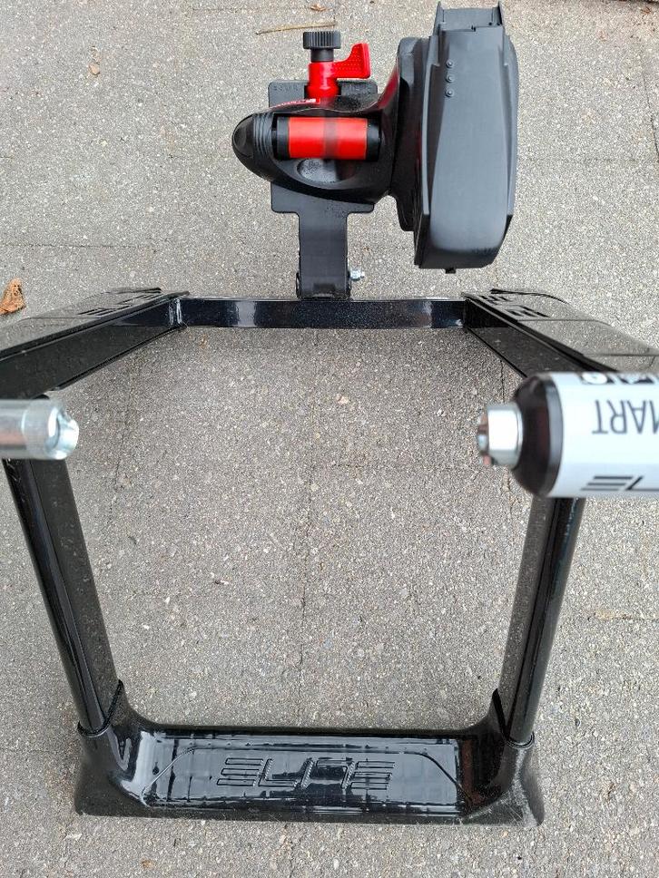 Fietstrainer Elite novo smart rollen, Sport en Fitness, Wielrennen, Zo goed als nieuw, Overige typen, Ophalen