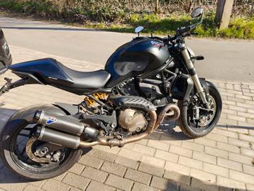 Ducati monster 821 2015 beschikbaar voor biedingen