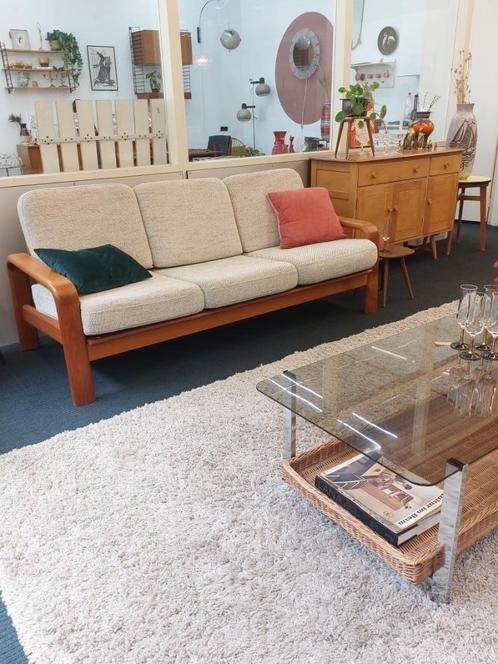 Vintage Deens design drie-zits bank teak 70s, Huis en Inrichting, Zetels | Zetels, Gebruikt, Rechte bank, Driepersoons, Ophalen