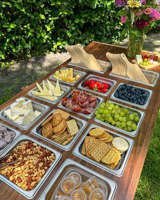 Charcuterie cart, Hobby en Vrije tijd, Feestartikelen | Verhuur, Nieuw, Ophalen