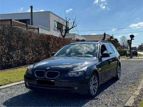 Bmw 520d Touring Euro 5, Auto's, BMW, Bedrijf, 5 Reeks, Diesel, Euro 5, Break, 5 deurs, Handgeschakeld, Zwart, Dealer onderhouden