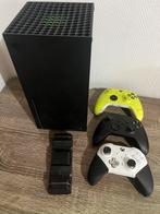 Station de chargement Xbox Series X++3 manettes, Consoles de jeu & Jeux vidéo, Consoles de jeu | Xbox Series X & S, Enlèvement