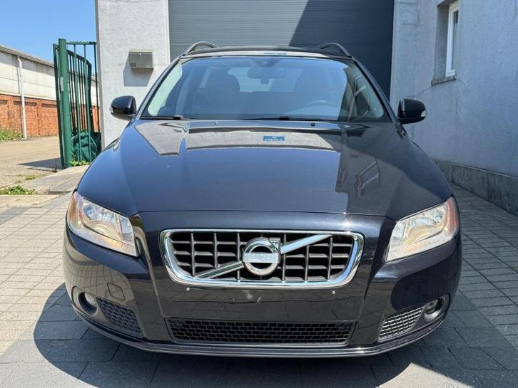 VOLVO V70 2.5T BENZINE 2010 MET 59000 KM EERSTE EIGENAAR, Auto's, Volvo, Bedrijf, Te koop, V70, Airconditioning, Bluetooth, Benzine