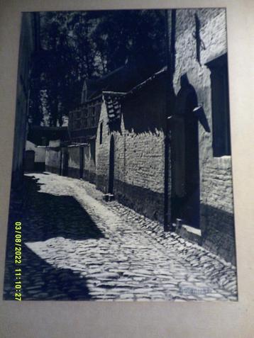 Vintage foto beschikbaar voor biedingen