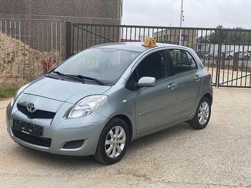 Toyota Yaris 1.33i VVT-i Luna automatique beschikbaar voor biedingen