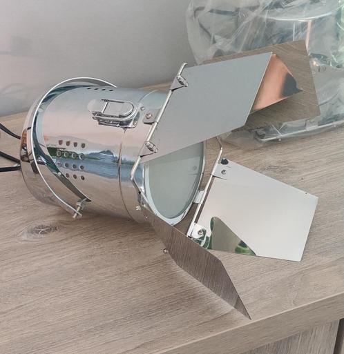 Set van 4 identieke aluminium gepolijste theaterspots NIEUW, Huis en Inrichting, Lampen | Hanglampen, Nieuw, Minder dan 50 cm