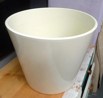 Grand pot de fleurs de 38 cm, blanc beschikbaar voor biedingen