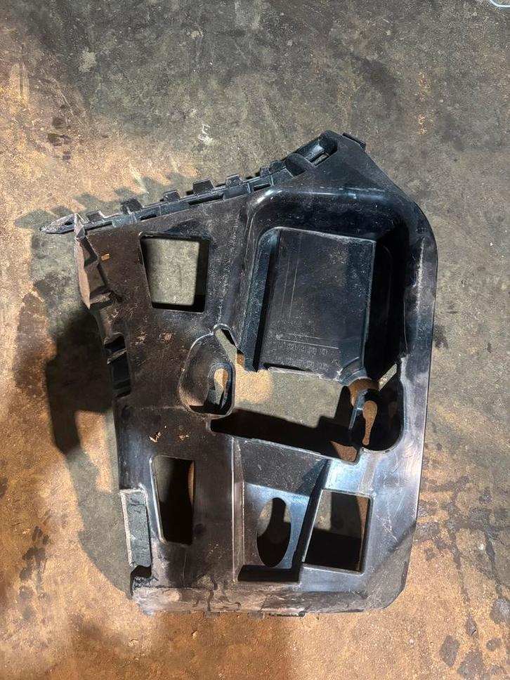 Guide pare-chocs gauche BMW F20 51127240955, Autos : Pièces & Accessoires, Carrosserie & Tôlerie, Pare-chocs, BMW, Gauche, Utilisé