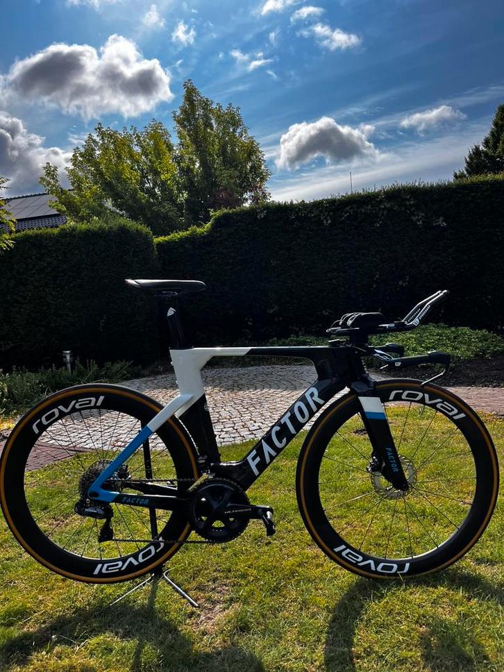 Factor SLICK disc, Fietsen en Brommers, Fietsen | Racefietsen, Zo goed als nieuw, Overige merken, Meer dan 20 versnellingen, 28 inch