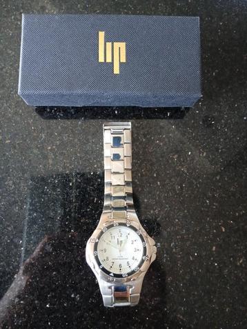 herenhorloge Paul Hewitt beschikbaar voor biedingen