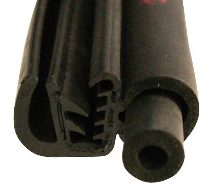 Deurrubber rechts onder Classic Mini MPI CFB101080., Auto-onderdelen, Interieur en Bekleding, Mini, Oldtimer onderdelen, Rover