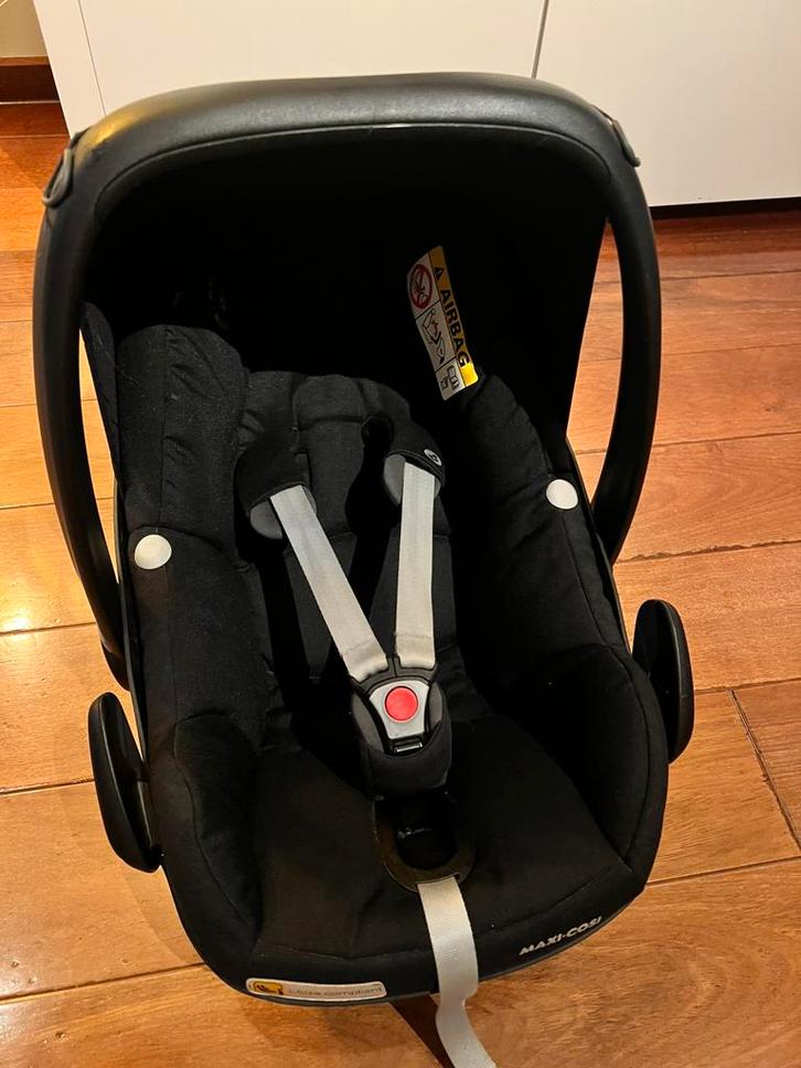 Maxi cosi Pebble plus + 2x isofix basis + opzetstukken joolz, Kinderen en Baby's, Autostoeltjes, Zo goed als nieuw, Isofix, Ophalen