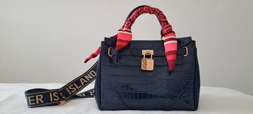 River Island NEW BLUE HANDBAG met schouderstrap, Handtassen en Accessoires, Tassen | Damestassen, Nieuw, Handtas, Blauw, Ophalen of Verzenden