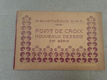 DMC bibliotheek oude boekjes uit te kiezen beschikbaar voor biedingen