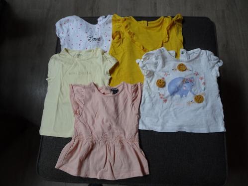 5 t-shirts taille 74 (Kiabi - C&A), Enfants & Bébés, Vêtements de bébé | Taille 74, Comme neuf, Fille, Chemisette ou Manches longues