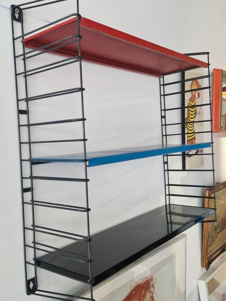 Tomado wandrek boekenrek ,   Adriaan Dekker, Huis en Inrichting, Woonaccessoires | Wandplanken en Boekenplanken, Zo goed als nieuw