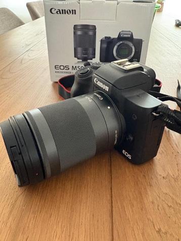 Canon EOS M50 Mark II + Canon EF-M 18-150mm IS STM beschikbaar voor biedingen