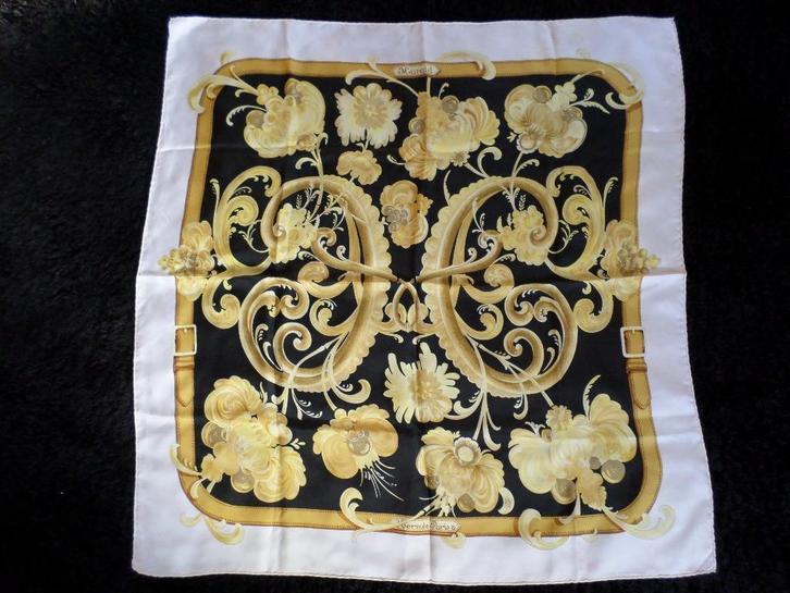 Prachtige zijden sjaal van HERMÈS „Harald”, Handtassen en Accessoires, Tassen | Damestassen, Ophalen of Verzenden