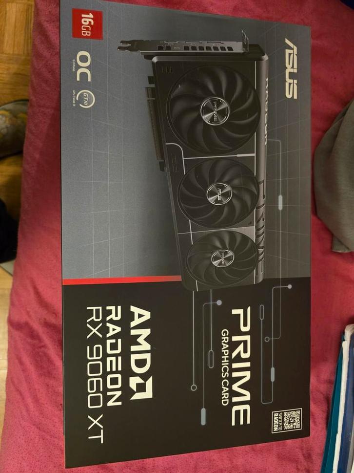 Rx 9060 xt 16gb de vram neuve  et une rx 7900 xt 20gb, Computers en Software, Videokaarten, Ophalen
