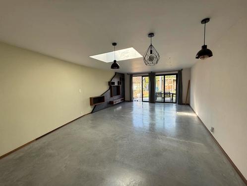 Huis te huur in Wichelen, 2 slpks, Immo, Huizen te huur, Vrijstaande woning, B
