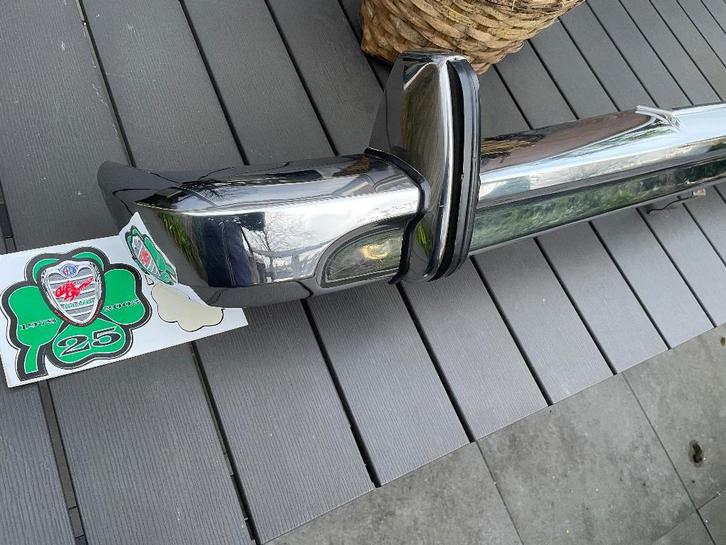 Pare-chocs arrière  Alfa Romeo 105 Giulia Ti/Super 1964, Autos : Pièces & Accessoires, Carrosserie & Tôlerie, Pare-chocs, Alfa Romeo