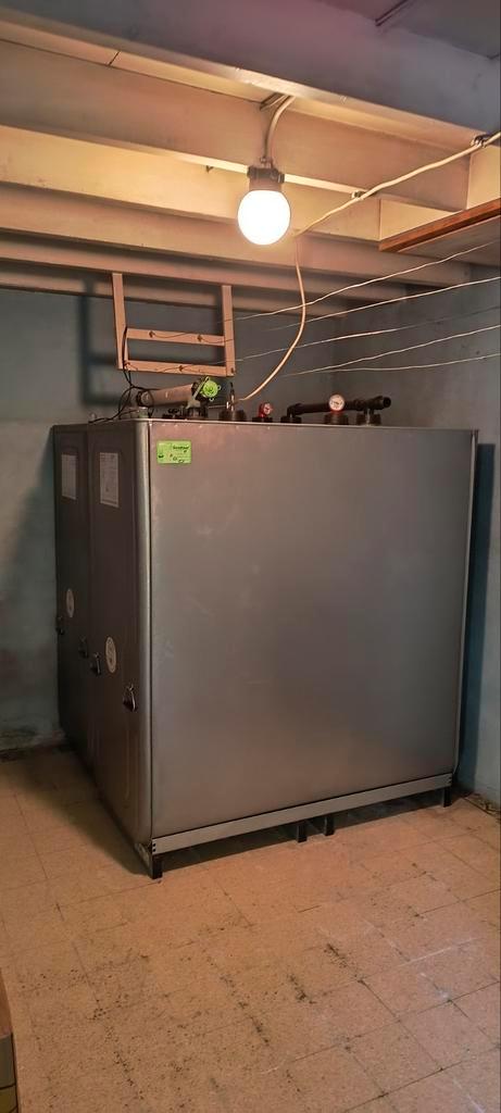 Mazouttank, Doe-het-zelf en Bouw, Chauffageketels en Boilers, Zo goed als nieuw, Ophalen