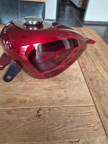 Harley Davidson Sportster Forty Eight tank  beschikbaar voor biedingen