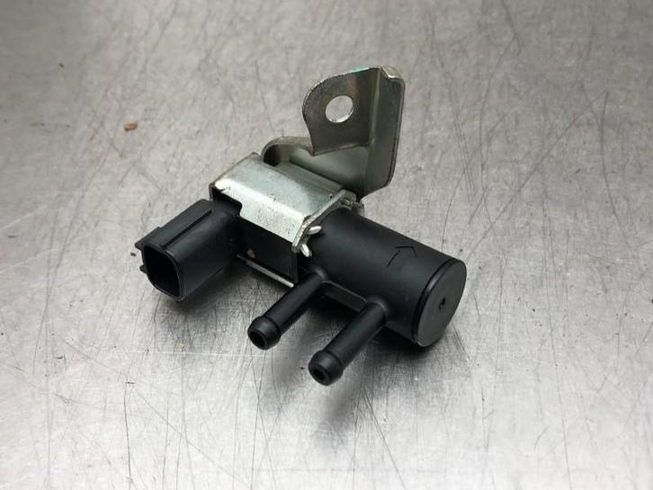 VACUUMVENTIEL Suzuki Celerio (LF) (01-2014/-) (|K5T48596|), Auto-onderdelen, Klein materiaal, Suzuki, Gebruikt
